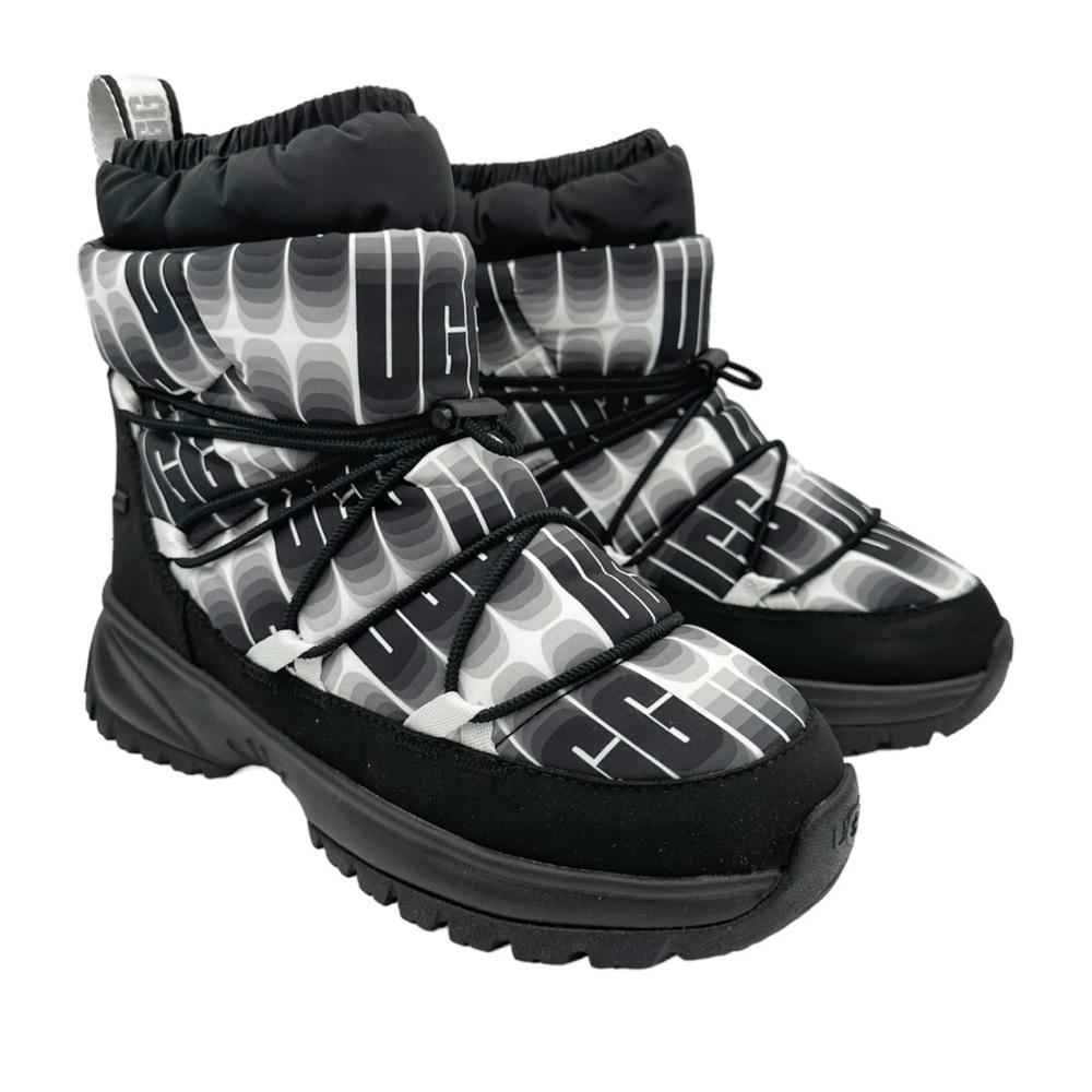 Ugg Yose Puffer Wavelength Mid Boot
